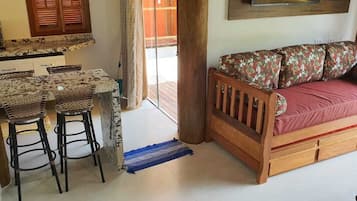 Exclusive Chalet | 1 bedroom, hypo-allergenic bedding, free WiFi, bed sheets