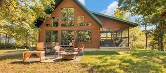 Rustic; Lodge Perfect Gateway; golf and lake