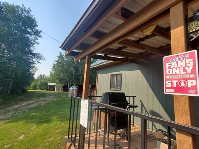Cabin Glamping Ironwood Lake, Pinehurst, Elinor, Fork Lake and Rich Lake