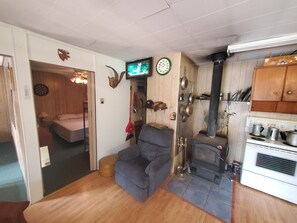 3 bedrooms, WiFi - Cabin Glamping Ironwood Lake, Pinehurst, Elinor, Fork Lake and Rich Lake (RICH LAKE)