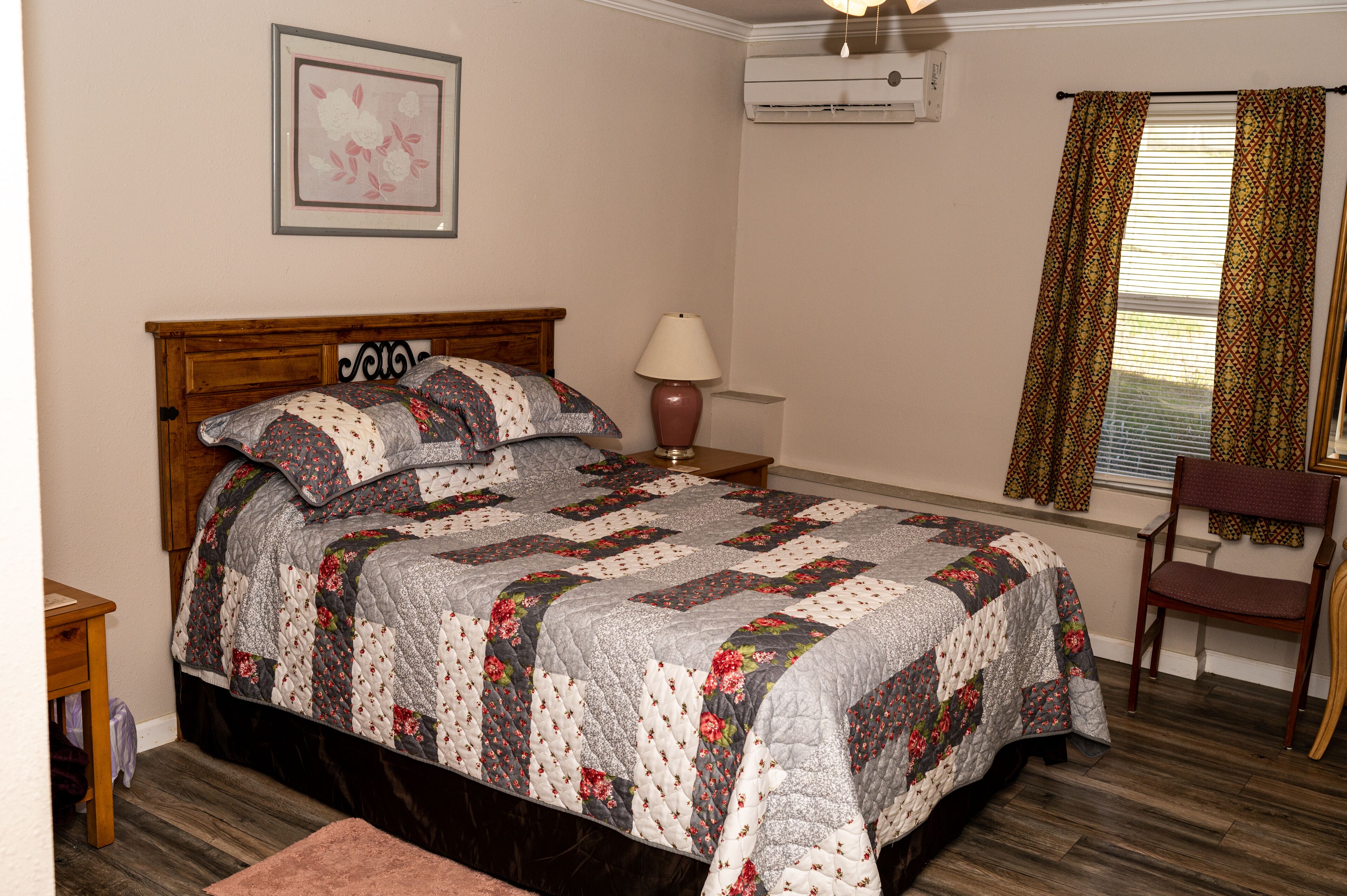 3 室のベッドルーム、アイロン / アイロン台、WiFi、ベッドシーツ