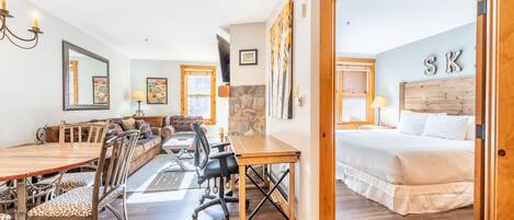 1 dormitori, escriptori, wifi gratuïta i roba de llit