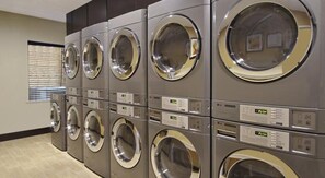 Nicht klassifiziertes Bild, 3 von 20, Schaltfläche