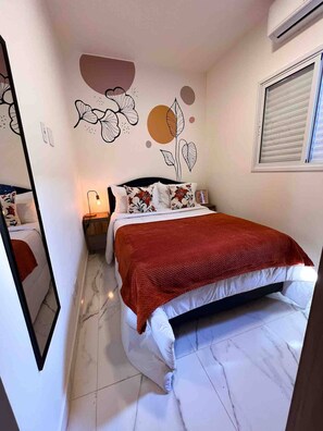 2 quartos, Wi-Fi de cortesia, roupa de cama