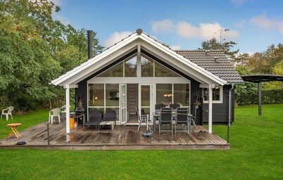 Stunning home in Kalundborg with WiFi