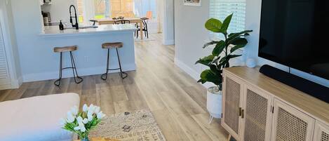 Smart TV, books, computer monitors