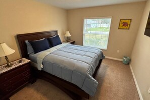 4 Schlafzimmer, Bügeleisen/Bügelbrett, kostenloses WLAN, Bettwäsche