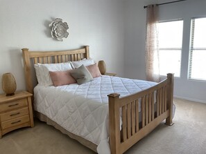 2 bedrooms, desk, iron/ironing board, free WiFi