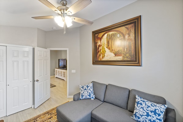 guest bedroom #2