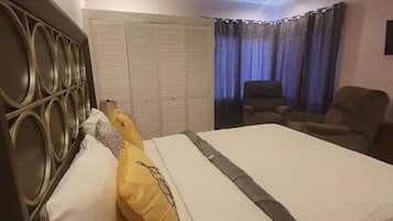 3 Schlafzimmer, Bügeleisen/Bügelbrett, WLAN, Bettwäsche