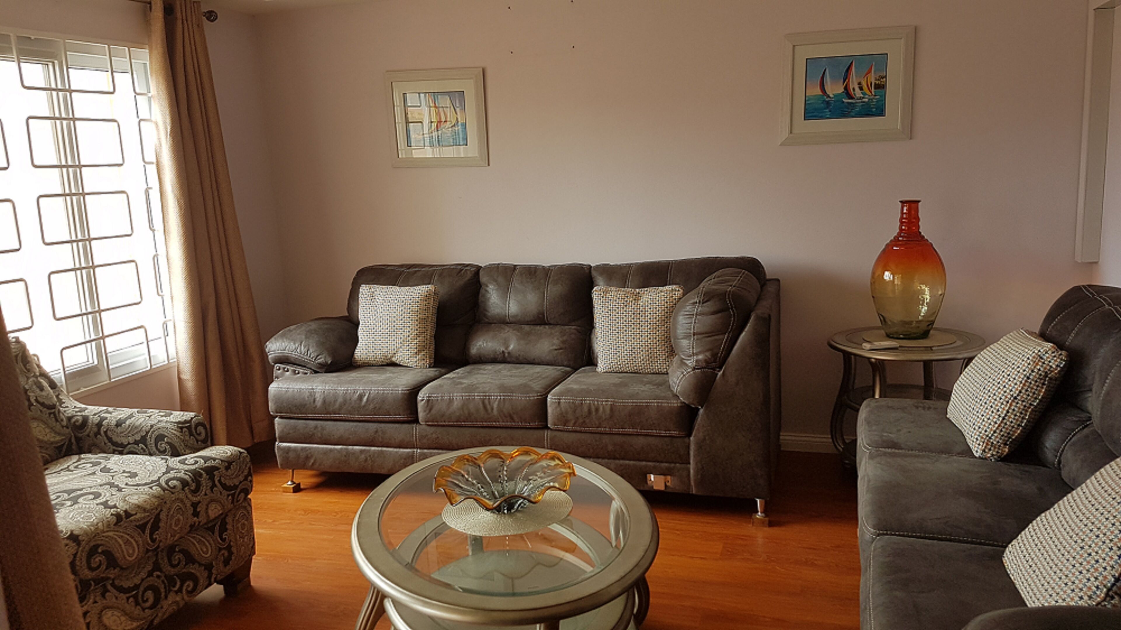 Stunning Townhouse In Gated Community -10 Minutes From Three Beaches. - Tobago