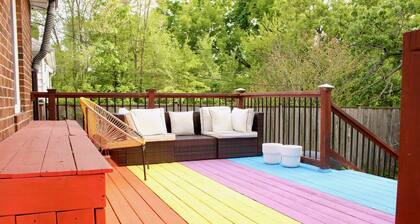 Newly Renovated Etobicoke 3BR/2Bath Urban Oasis w/Patio