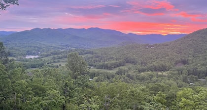 New Home with Beautiful Mountain Views