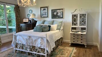 2 chambres, fer et planche Ă repasser, Wi-Fi gratuit, draps fournis