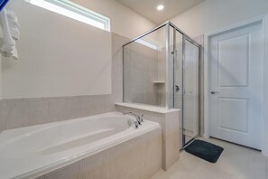 House, Multiple Beds (Best Windsor Island House) | Bathroom - Best Windsor Island House (Davenport)
