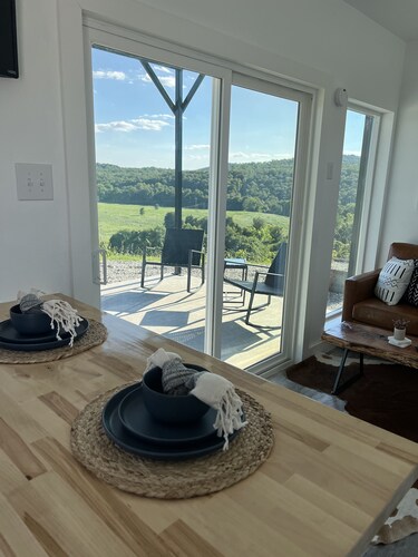 Cozy Shipping Container Home with River View near Eureka Springs 