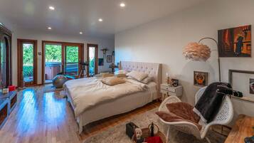 3 sovrum, värdeförvaringsskåp på rummet, skrivbord och gratis wi-fi