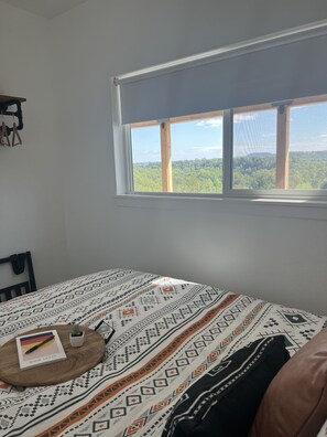 1 chambre, fer et planche à repasser, Wi-Fi gratuit, draps fournis