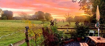 18th Century Cosy Cottage in Snitterfield
