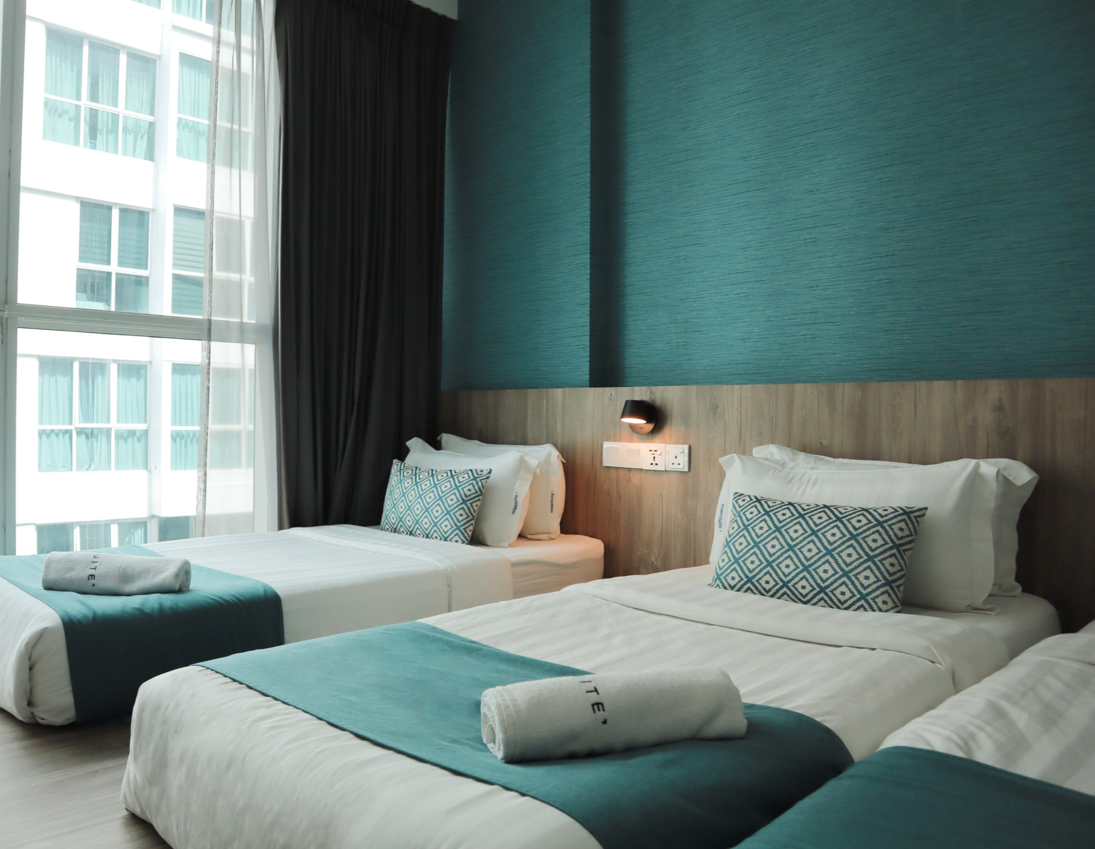 family room | 1 bedroom, in-room safe, desk, laptop workspace