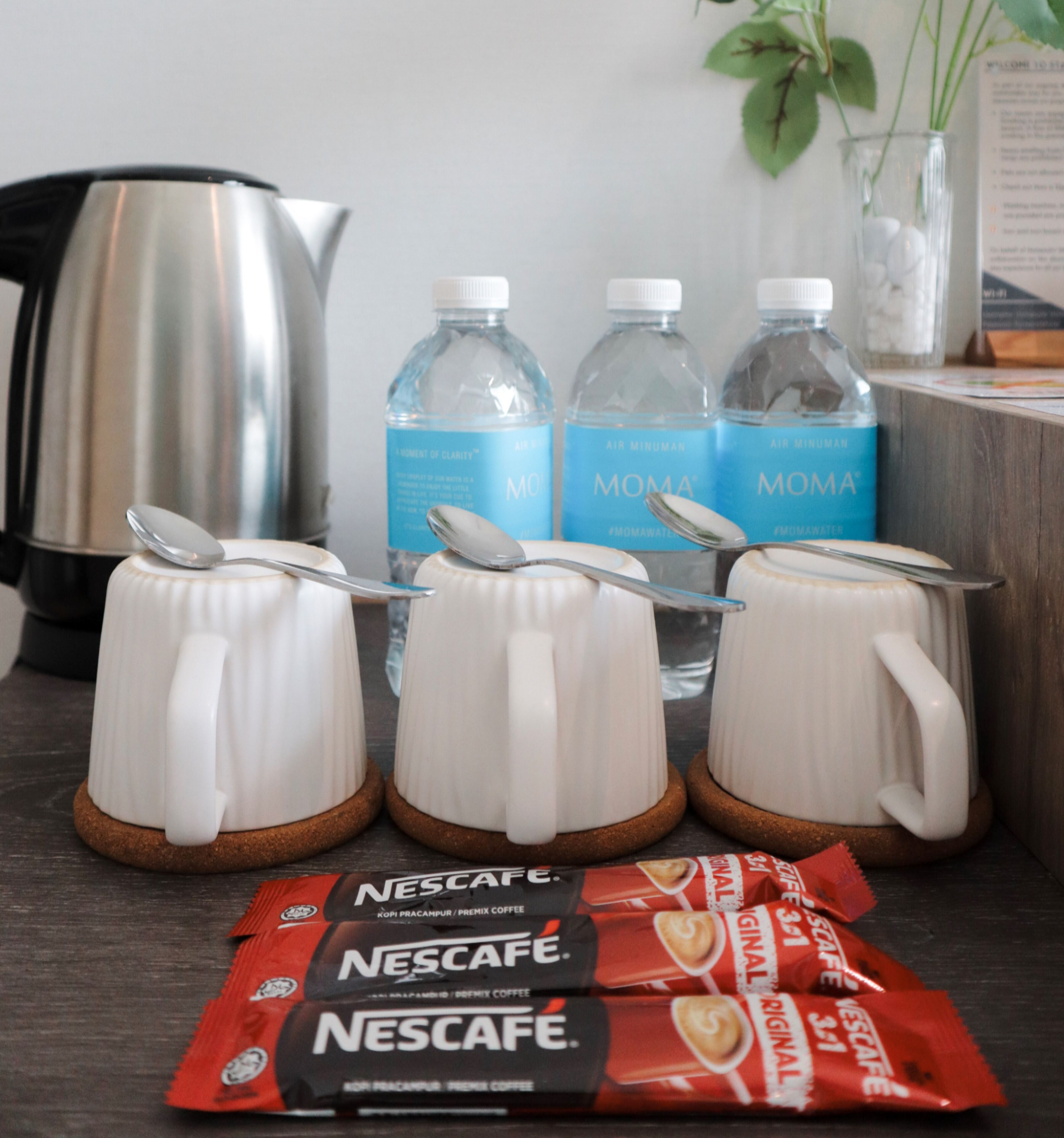 family room | 1 bedroom, in-room safe, desk, laptop workspace