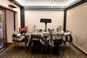 تناول الطعام