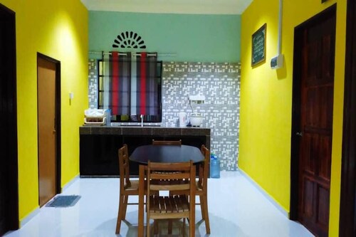 OYO Homes 90590 Mazhomestay