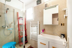 Dusche, Haartrockner