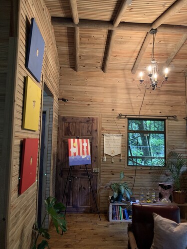 Cozy Cabin, 10 minutes from Heredia, forest around