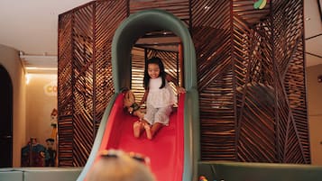 Children’s play area – indoor