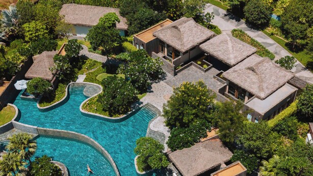 Couples treatment rooms, hot stone massages, deep-tissue massages - Hoiana Residences (Da Nang)