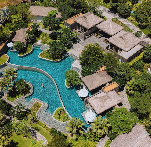 Couples treatment room(s), hot stone massages, deep-tissue massages - Hoiana Residences (Da Nang)