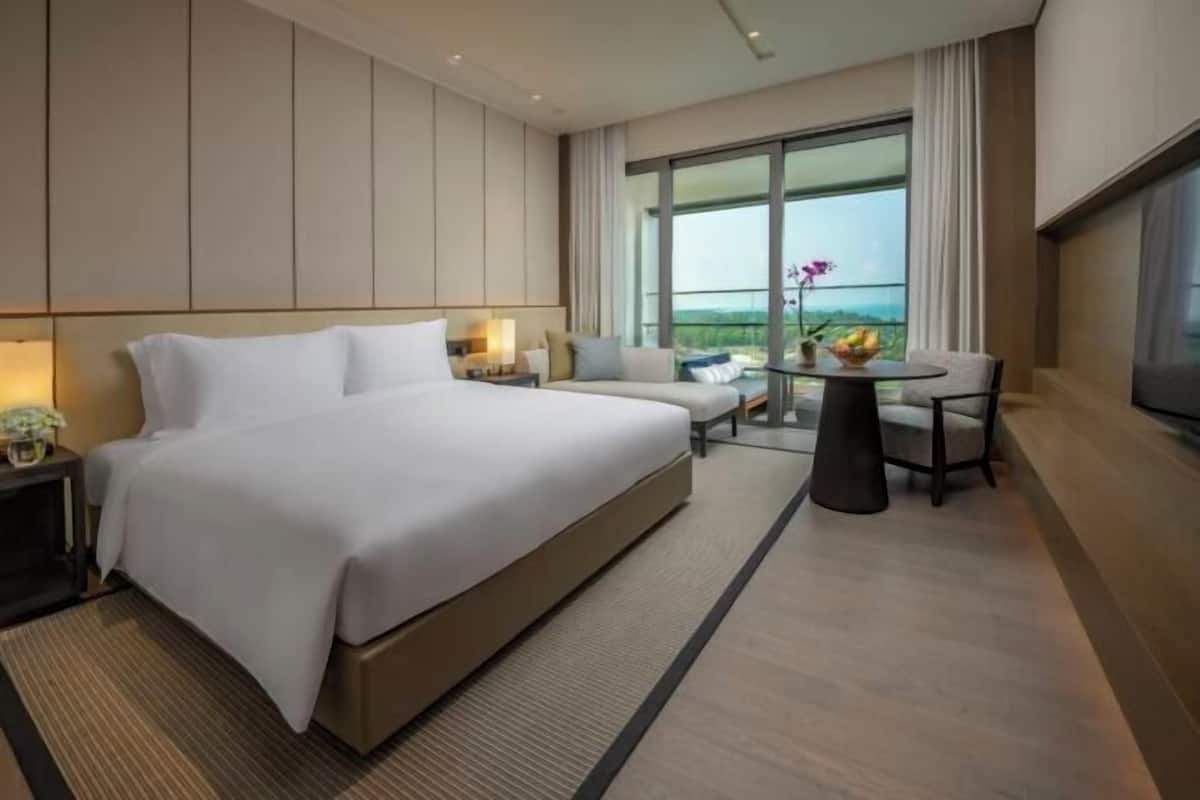 Roba de llit d'alta qualitat, minibar i caixa forta a l'habitació 