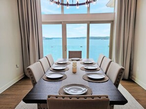 Dining - Magazine-Featured Mansion, Golf Green, Casino, etc (Sunrise Beach)