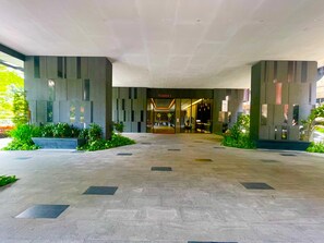 Lobby sitting area - Opus Residences Kuala Lumpur by Luna (Kuala Lumpur)