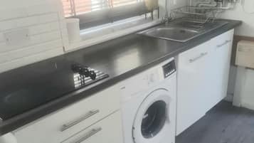 Fridge, microwave, stovetop, electric kettle