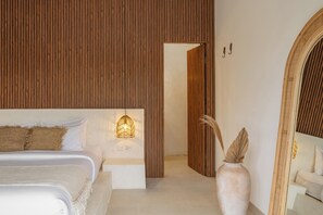 Villa superior | 4 dormitorios, caja fuerte, escritorio y ropa de cama