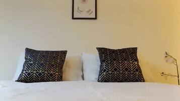 Deluxe Double Room | Free WiFi