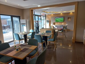 Restaurant - Ivy Hotel Emerald (Lagos)