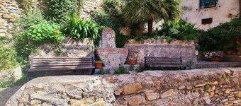 Badalucco 10 km from sea and mountain