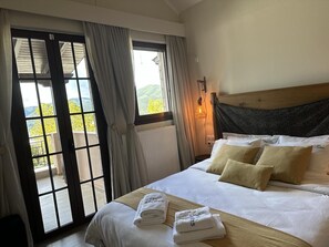 1 bedroom, in-room safe, soundproofing, travel crib