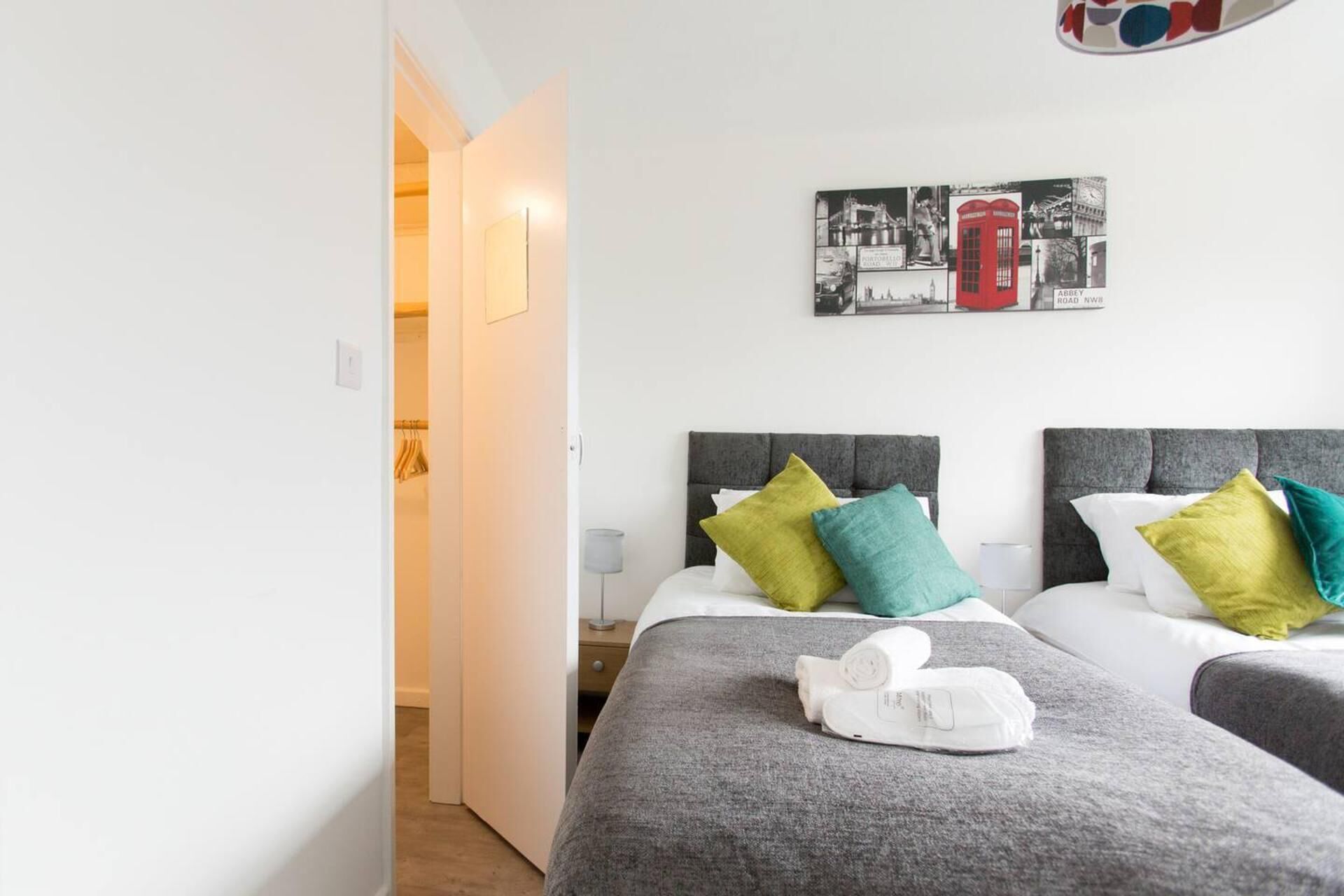 House | 2 bedrooms, iron/ironing board, free WiFi, bed sheets