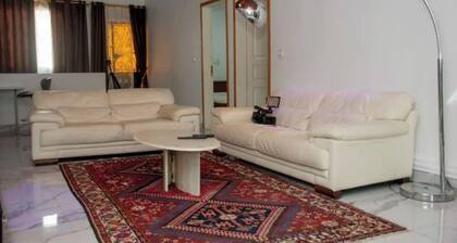 Logement Entier Meublé et Luxueux à Odza Yaoundé