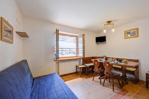Wohn- und Esszimmer