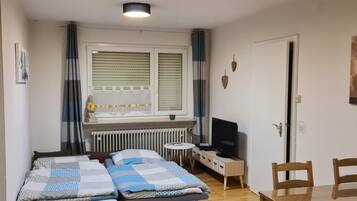 1 Schlafzimmer, kostenloses WLAN, Bettwäsche, Rollstuhlgeeignet
