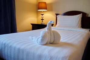 Suite ejecutiva, 1 cama King size | Camas extra