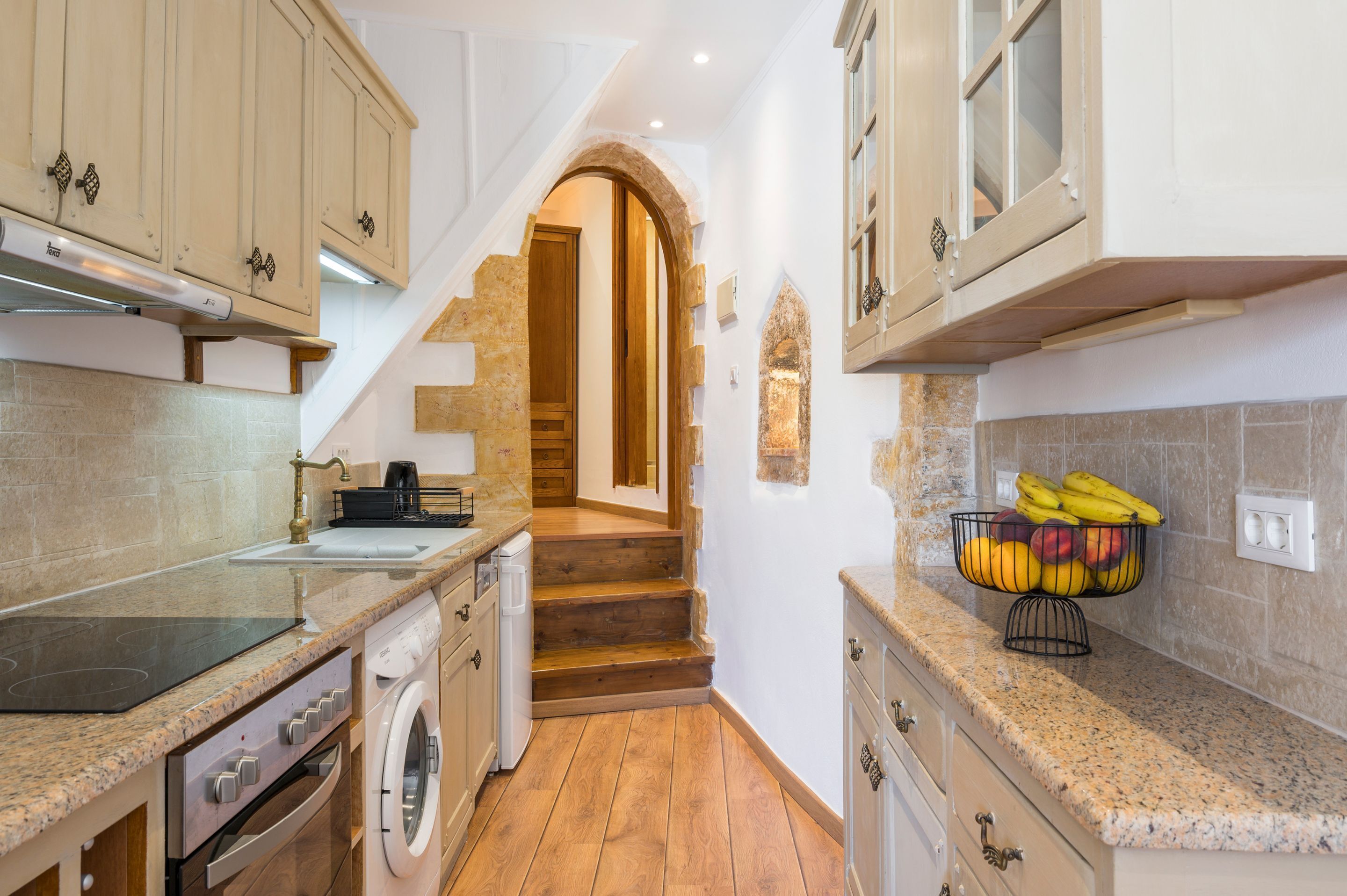 Classic-Apartment | Eigene Küche | Mini-Kühlschrank, Mikrowelle, Ofen, Herdplatte