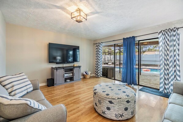 Smart TV - Safety Harbor Pool Home (Safety Harbor)