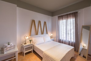 Basic Double room | 1 Schlafzimmer, Bügeleisen/Bügelbrett, kostenloses WLAN, Bettwäsche