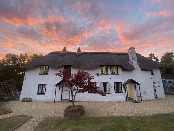 Luxury Cottage, Private Bathroom, Pool View (April Cottage) | Exterior